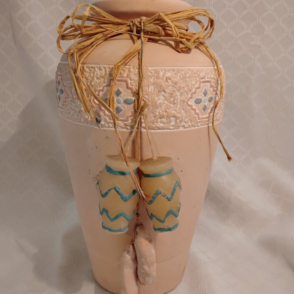 12" Tall Southwestern Cream Crackle Vase W/Raffia Ties